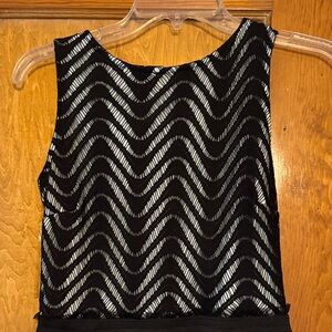 Black and White Chevron Women's Top